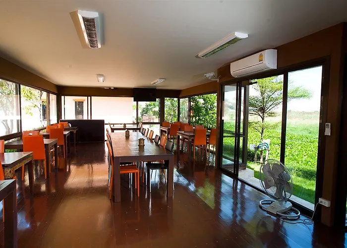 Курортный комплекс Ploykhumthong Boutique 4*